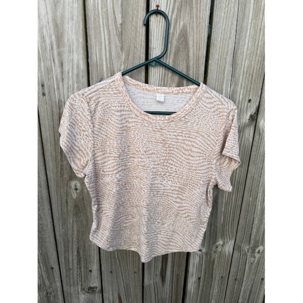 Active Athleisure Old Navy Ultralite T-Shirt Large Tan Abstract Go-Dry Ribbed